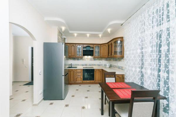 Lux Apartment, Comfort Town, Kyiv Exterior photo